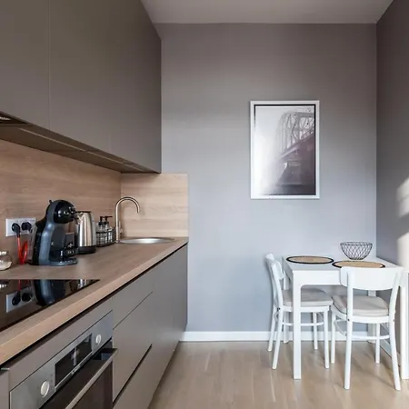 Cozy & Stylish - Great For Short Trips