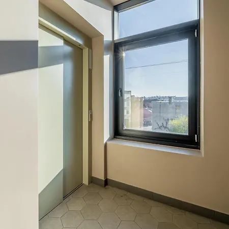 Cozy & Stylish - Great For Short Trips