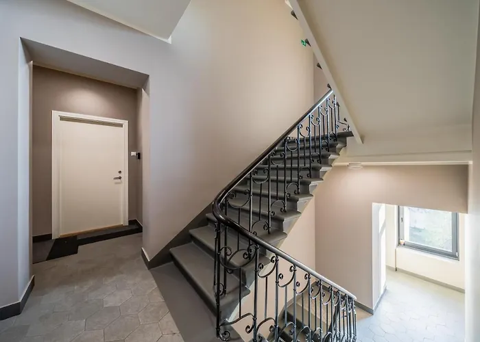 Apartment Cozy & Stylish - Great For Short Trips *