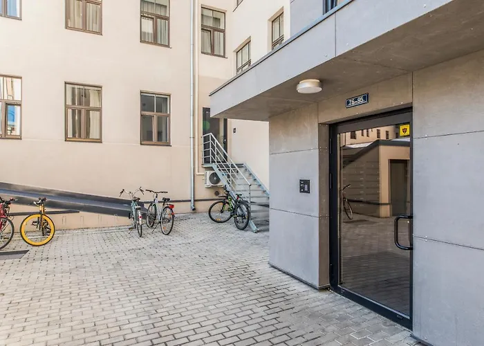 Cozy & Stylish - Great For Short Trips *