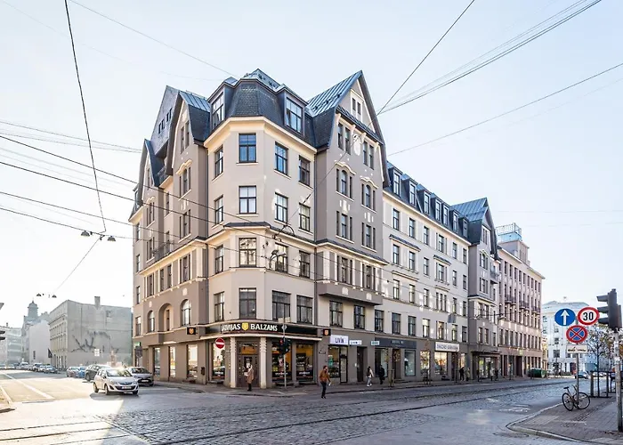 Apartment Cozy & Stylish - Great For Short Trips *