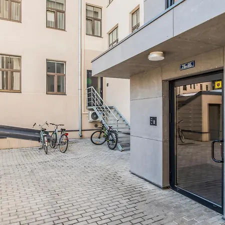 Cozy & Stylish - Great For Short Trips *